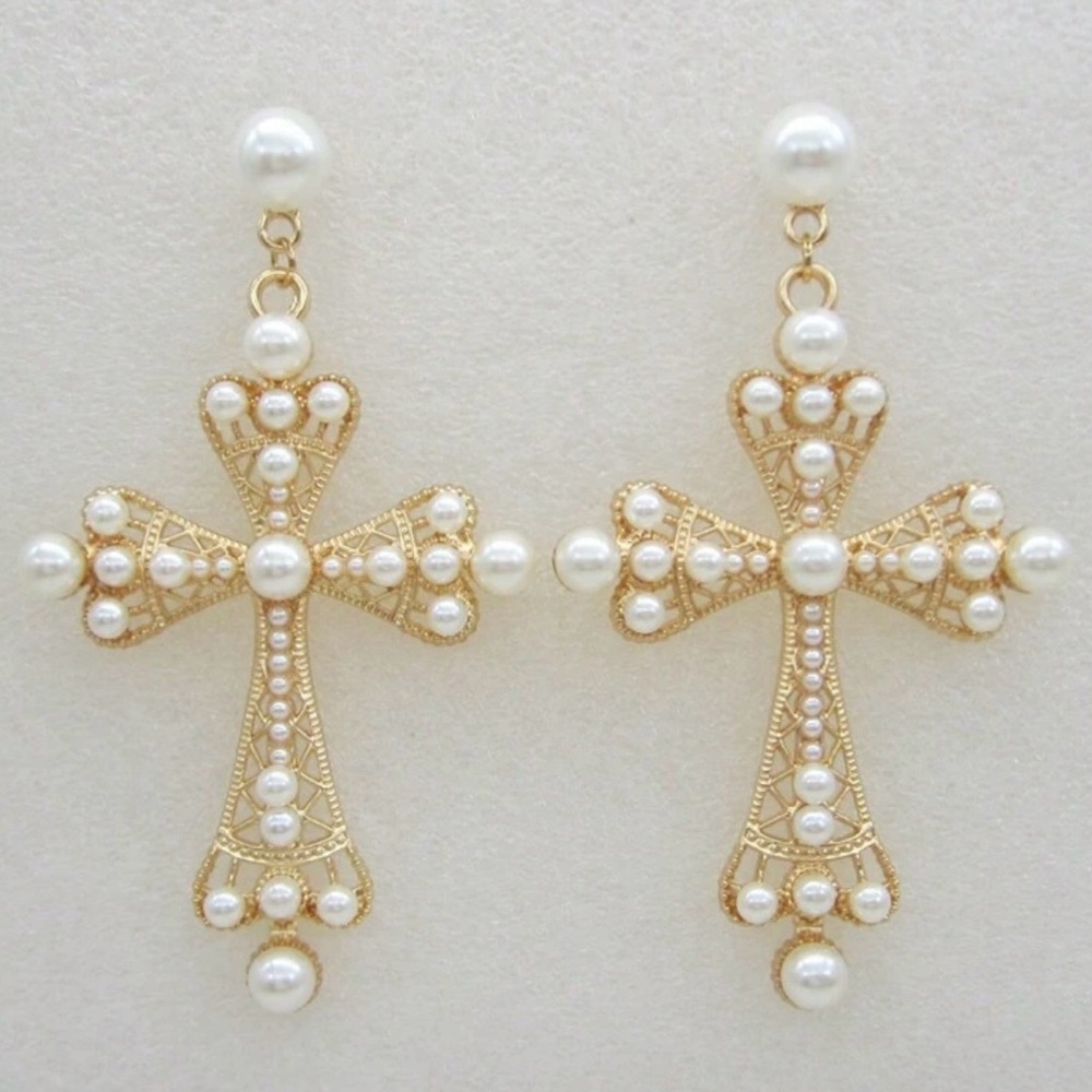 1pair Bohemian Pearl & Hollow Metal
Cross Pendant Earrings